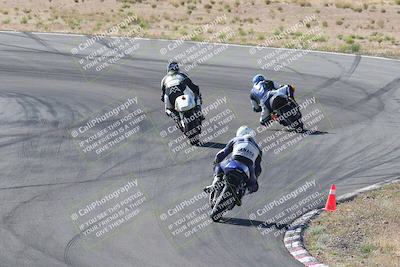 media/Apr-20-2025-AHRMA (Sun) [[393a79c373]]/Race/Group 11 early race/Turn 4b/